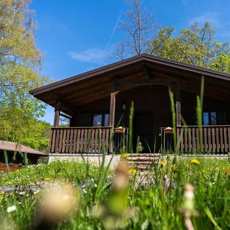 Villaggio Anemone - Chalet Mirtillo Capanne di Sillano Buitenkant foto